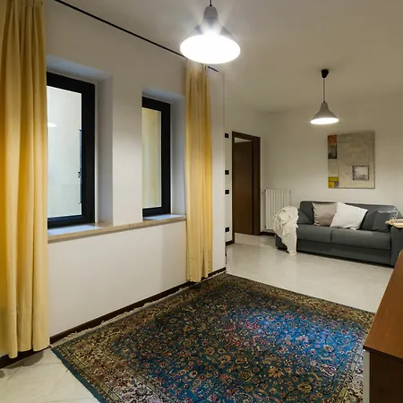 Desenzano Corte Blu Downtown * 代森扎诺-德尔加达