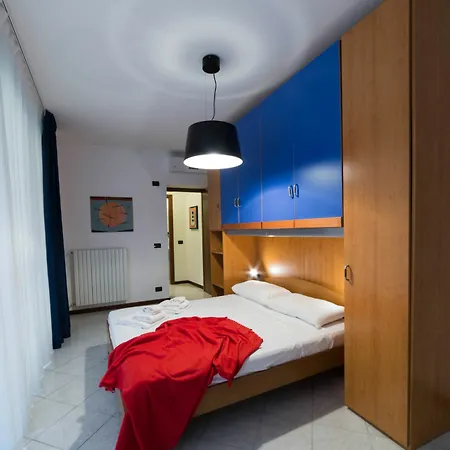 Desenzano Corte Blu Downtown *